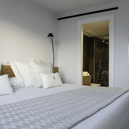 Pure Salt Residences Apartmán