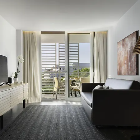 アパート Pure Salt Residences プラヤ・デ・パルマ