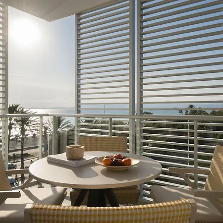 アパート Pure Salt Residences プラヤ・デ・パルマ