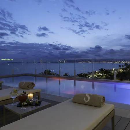 Pure Salt Residences