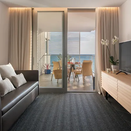 Pure Salt Residences Apartment *