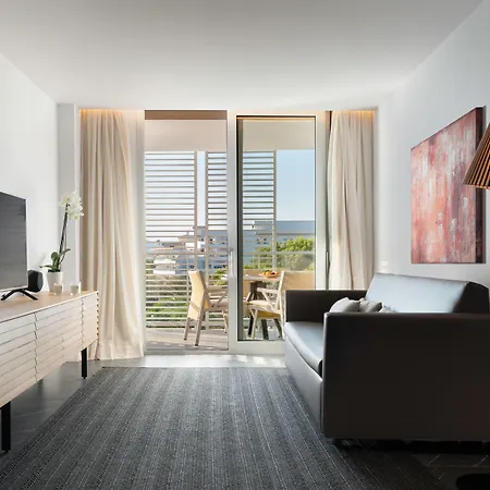 Apartment Pure Salt Residences