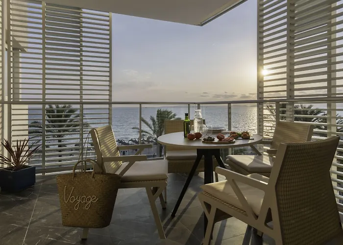 Pure Salt Residences *