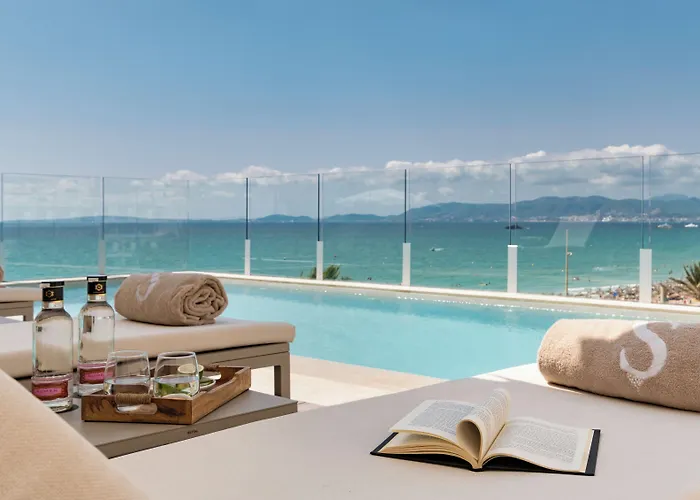 Pure Salt Residences *