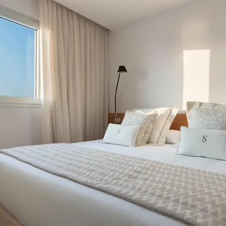 Апартаменти Pure Salt Residences *
