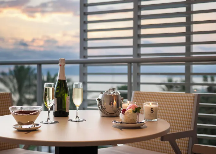 Pure Salt Residences